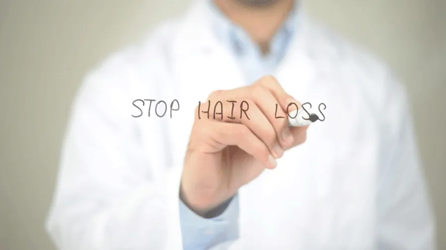As operações de transplante de cabelo funcionam realmente?
